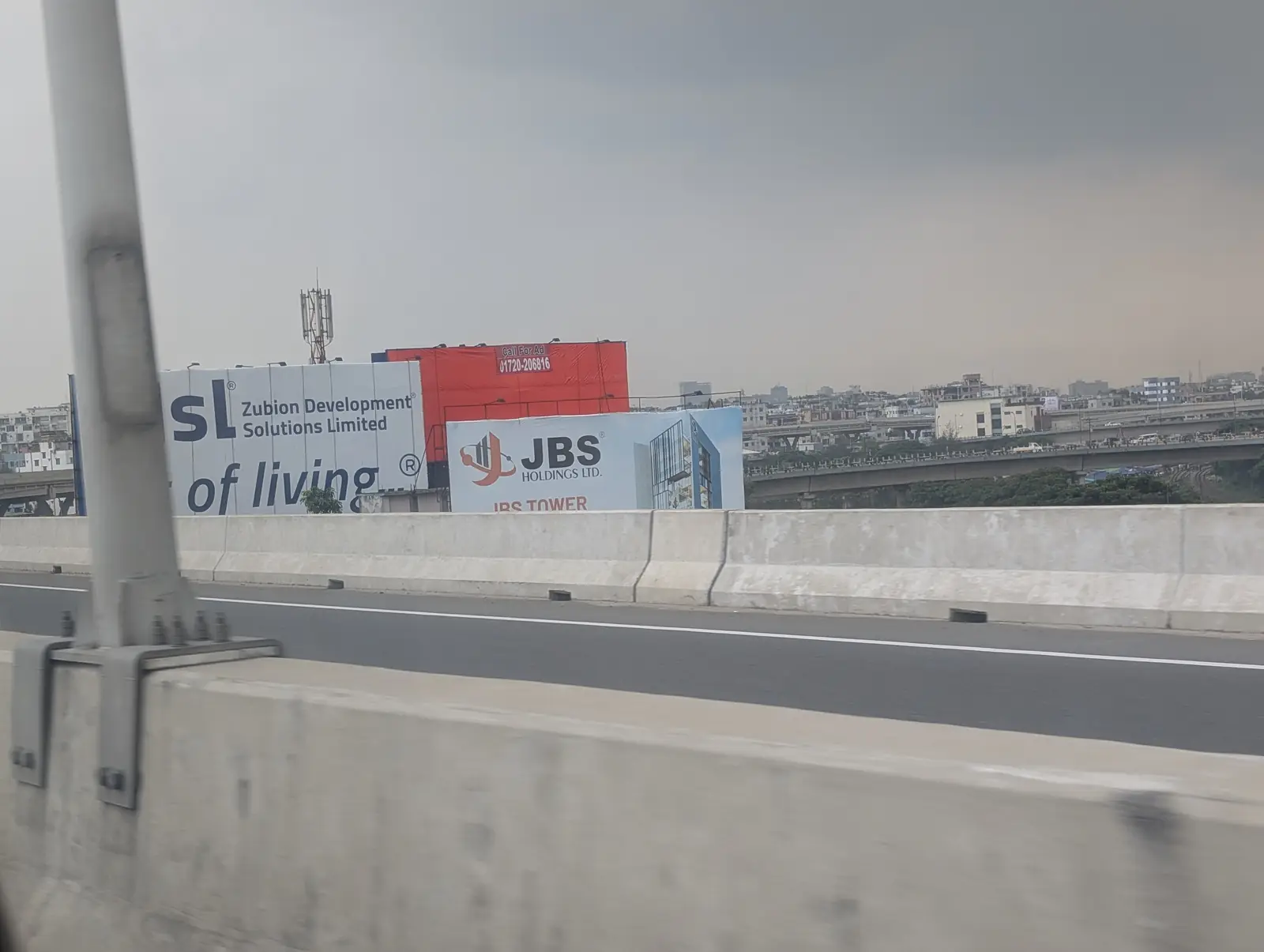 Expressway billboards
