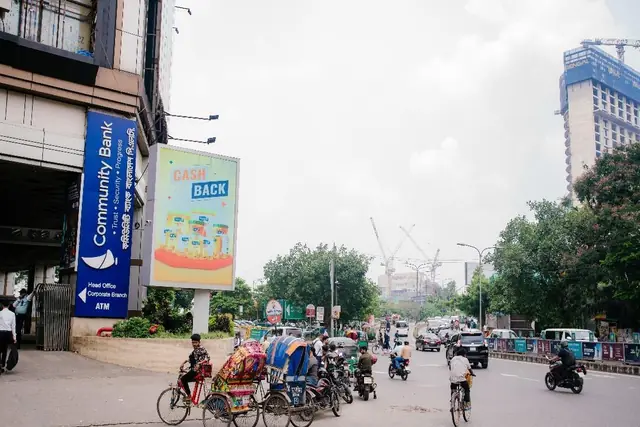 Police Plaza, Front Side LED screen, Gulshan