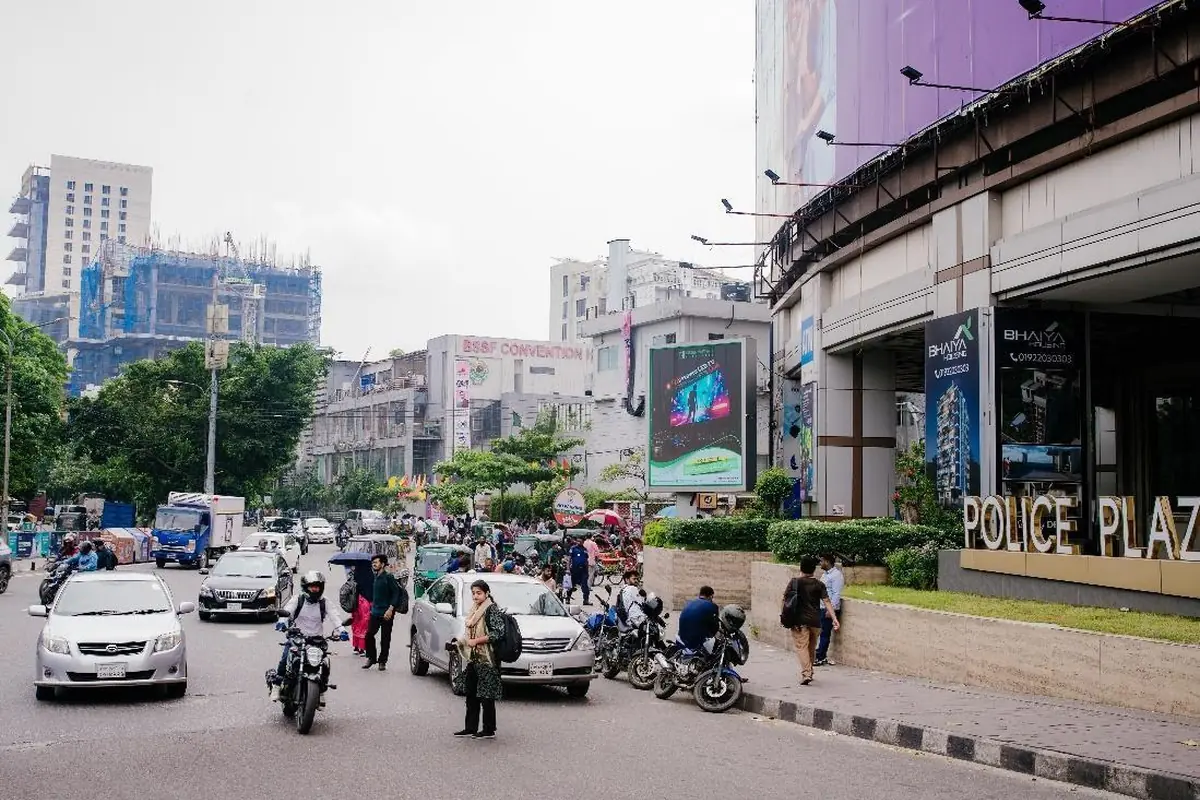 Police Plaza, Front Side LED billboard, Gulshan, Dhaka